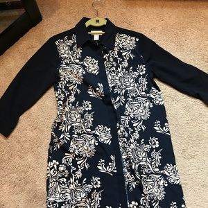 Work Dress : Button Down